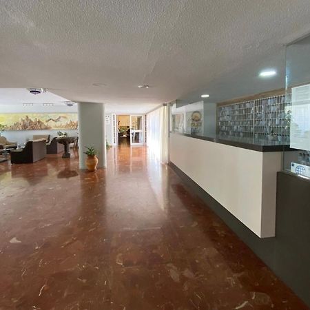 Apt Con Espectacular Vista, Piscinas, Recep 24 Hs بينالماذينا المظهر الخارجي الصورة