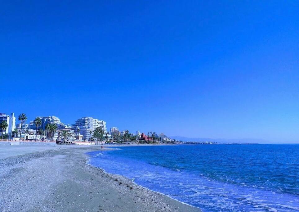 Apt Con Espectacular Vista, Piscinas, Recep 24 Hs بينالماذينا المظهر الخارجي الصورة