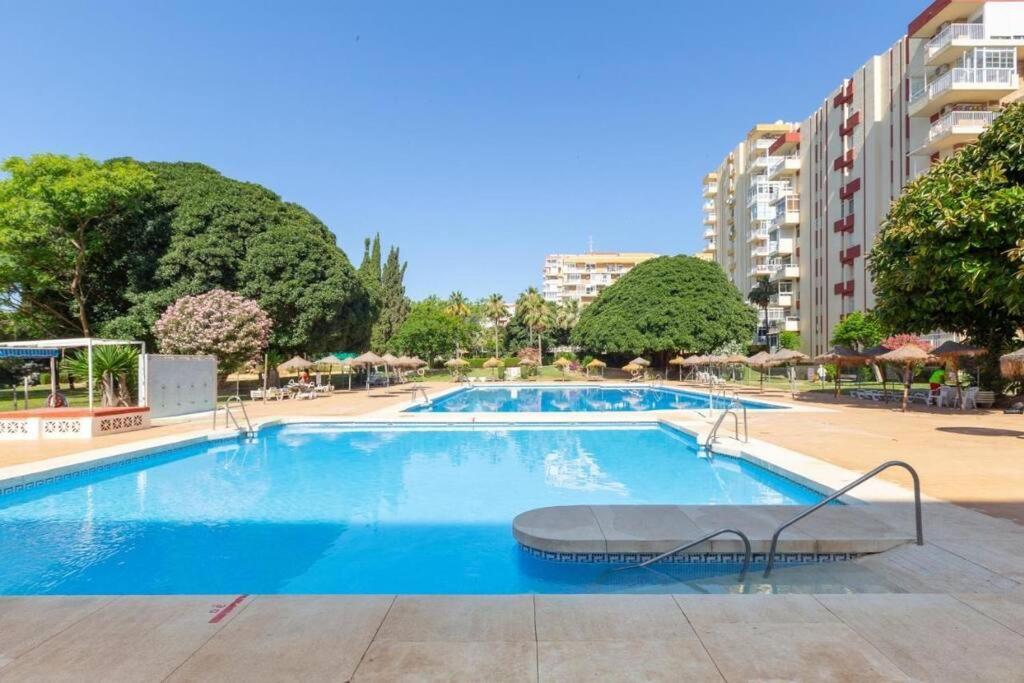 Apt Con Espectacular Vista, Piscinas, Recep 24 Hs بينالماذينا المظهر الخارجي الصورة