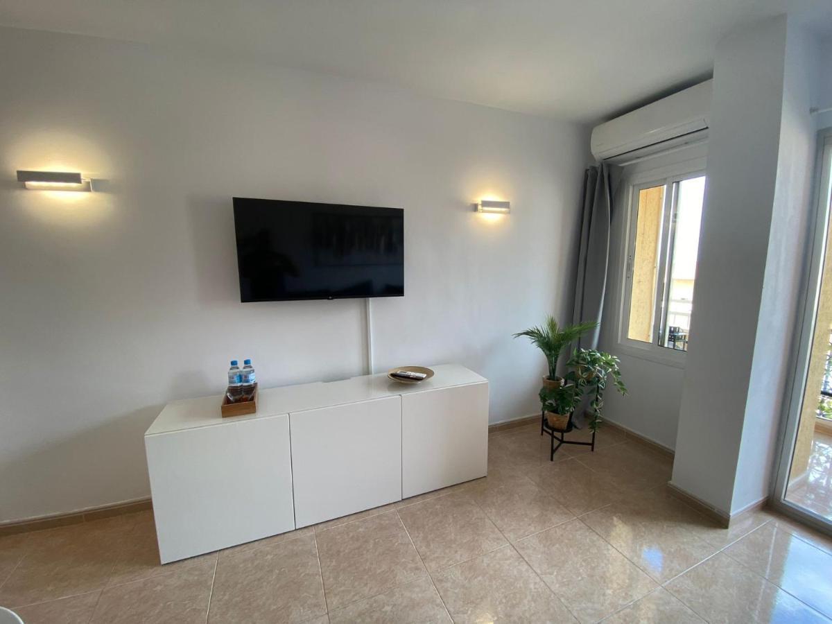 Apt Con Espectacular Vista, Piscinas, Recep 24 Hs بينالماذينا المظهر الخارجي الصورة