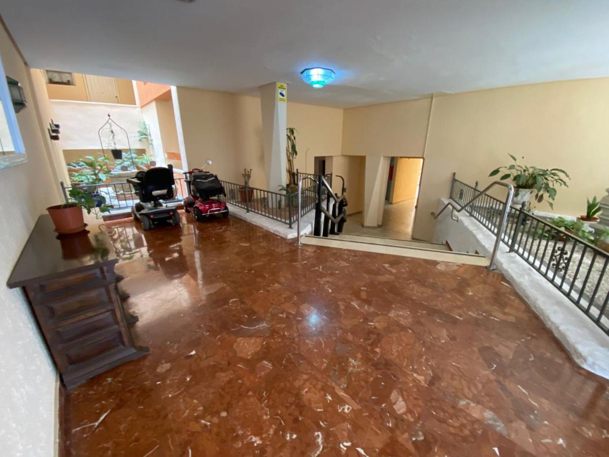 Apt Con Espectacular Vista, Piscinas, Recep 24 Hs بينالماذينا المظهر الخارجي الصورة