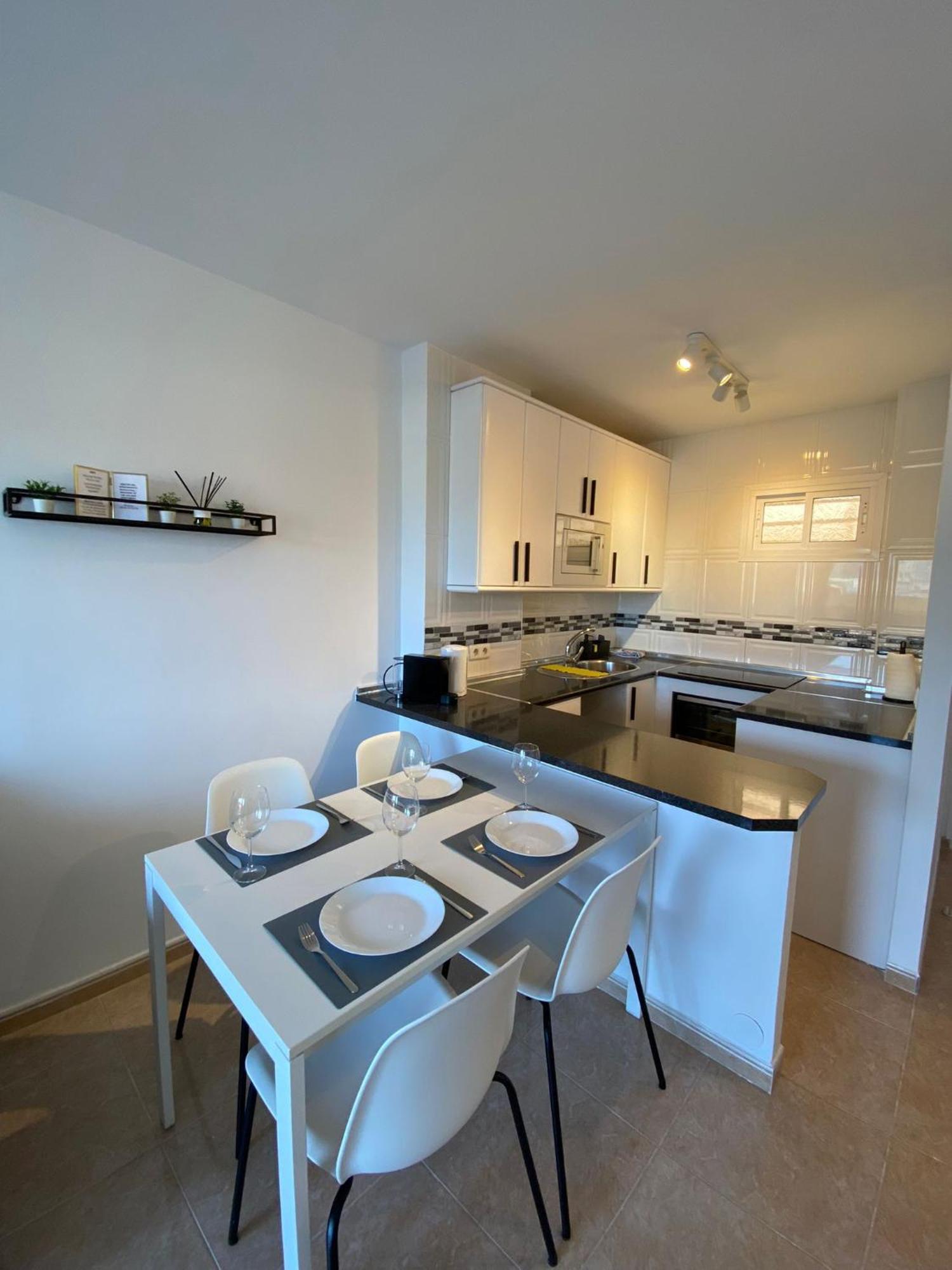Apt Con Espectacular Vista, Piscinas, Recep 24 Hs بينالماذينا المظهر الخارجي الصورة