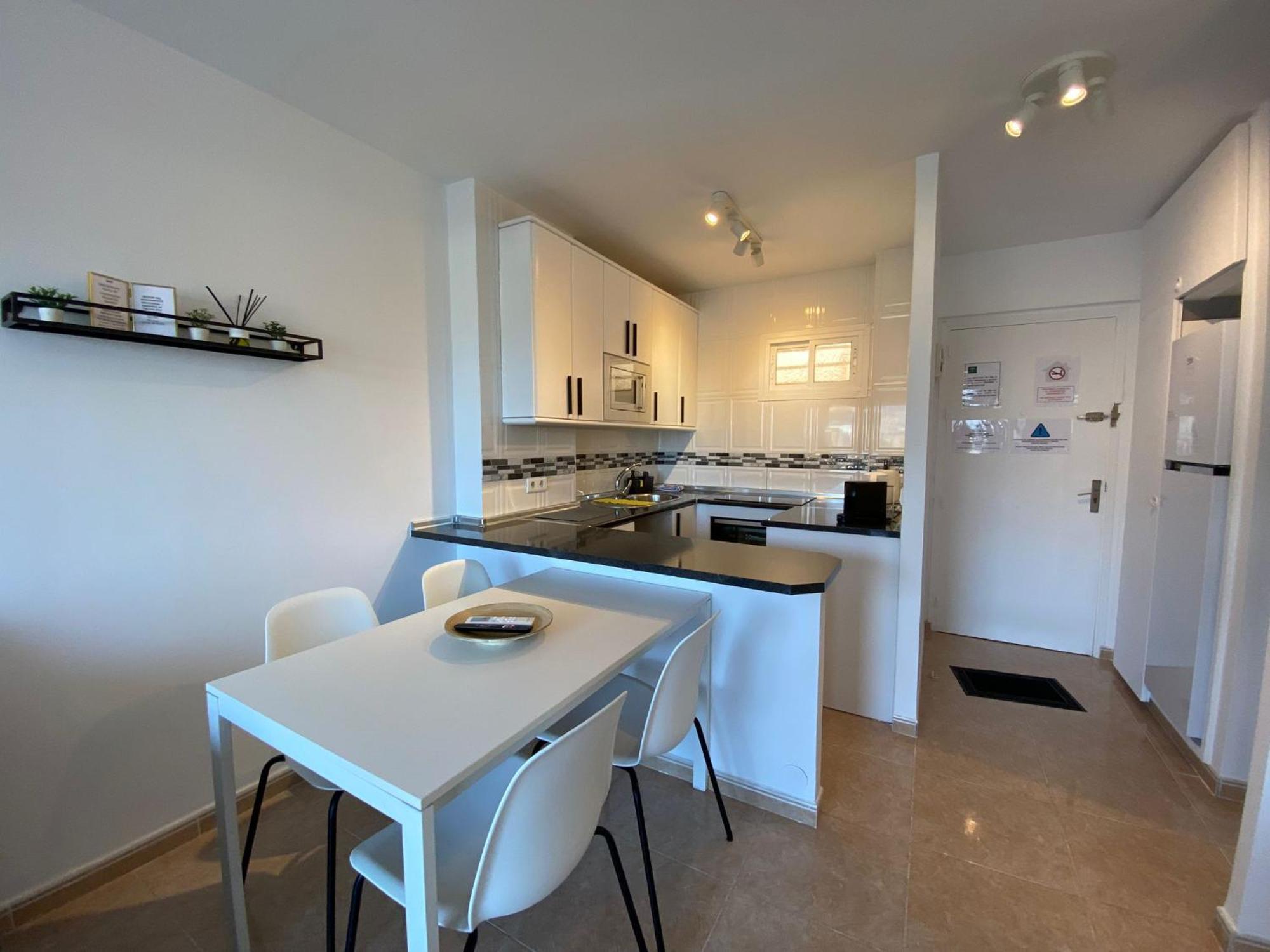 Apt Con Espectacular Vista, Piscinas, Recep 24 Hs بينالماذينا المظهر الخارجي الصورة