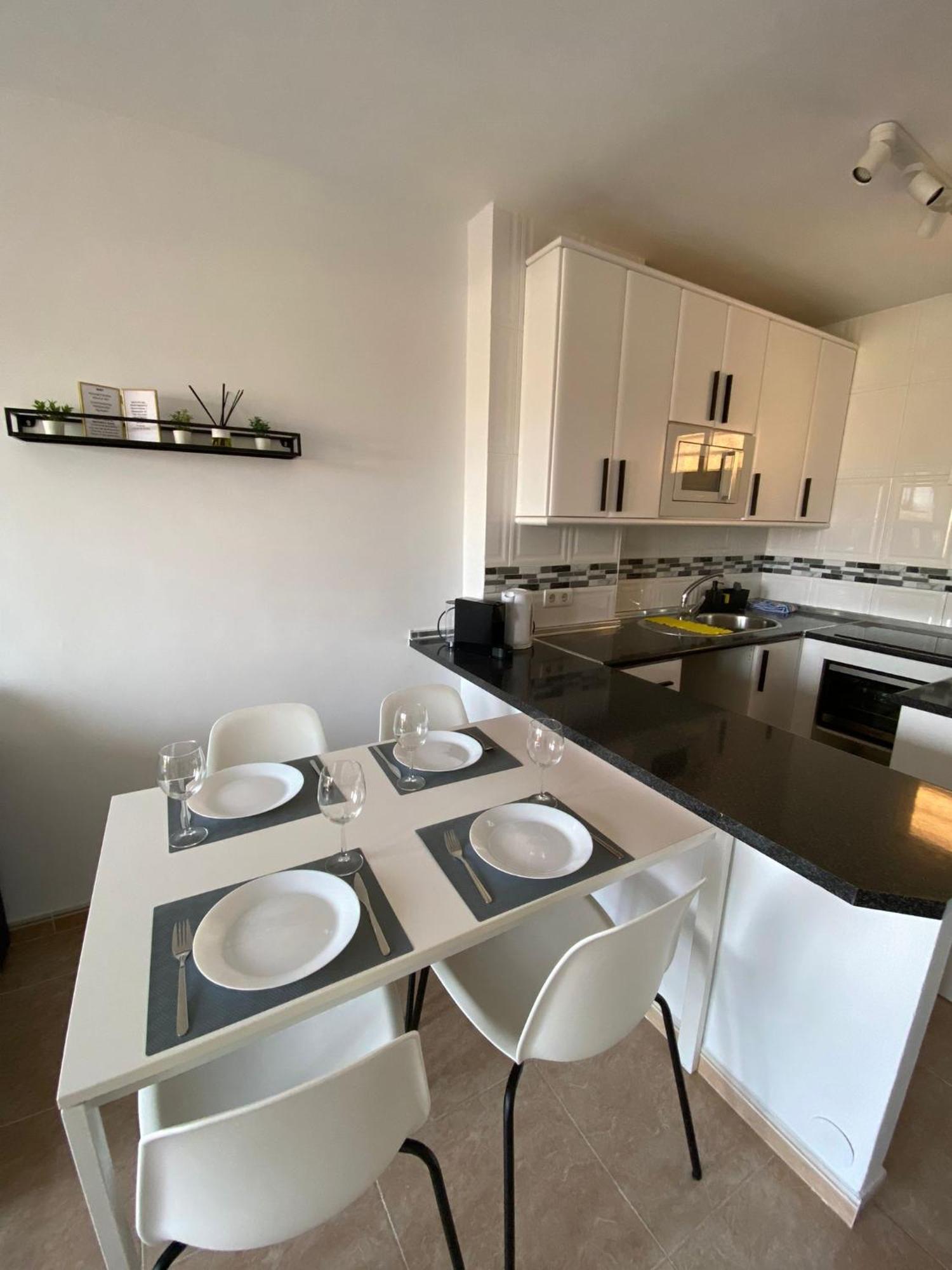 Apt Con Espectacular Vista, Piscinas, Recep 24 Hs بينالماذينا المظهر الخارجي الصورة
